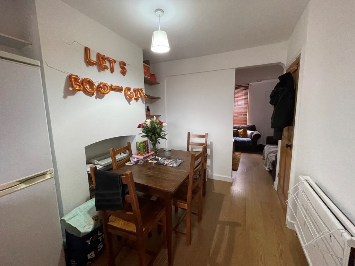 3 bedroom House in Cross Street, Canterbury