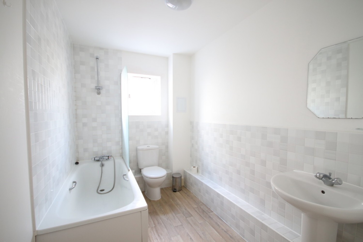 2 bedroom Flat for Letting Back Lane, Canterbury