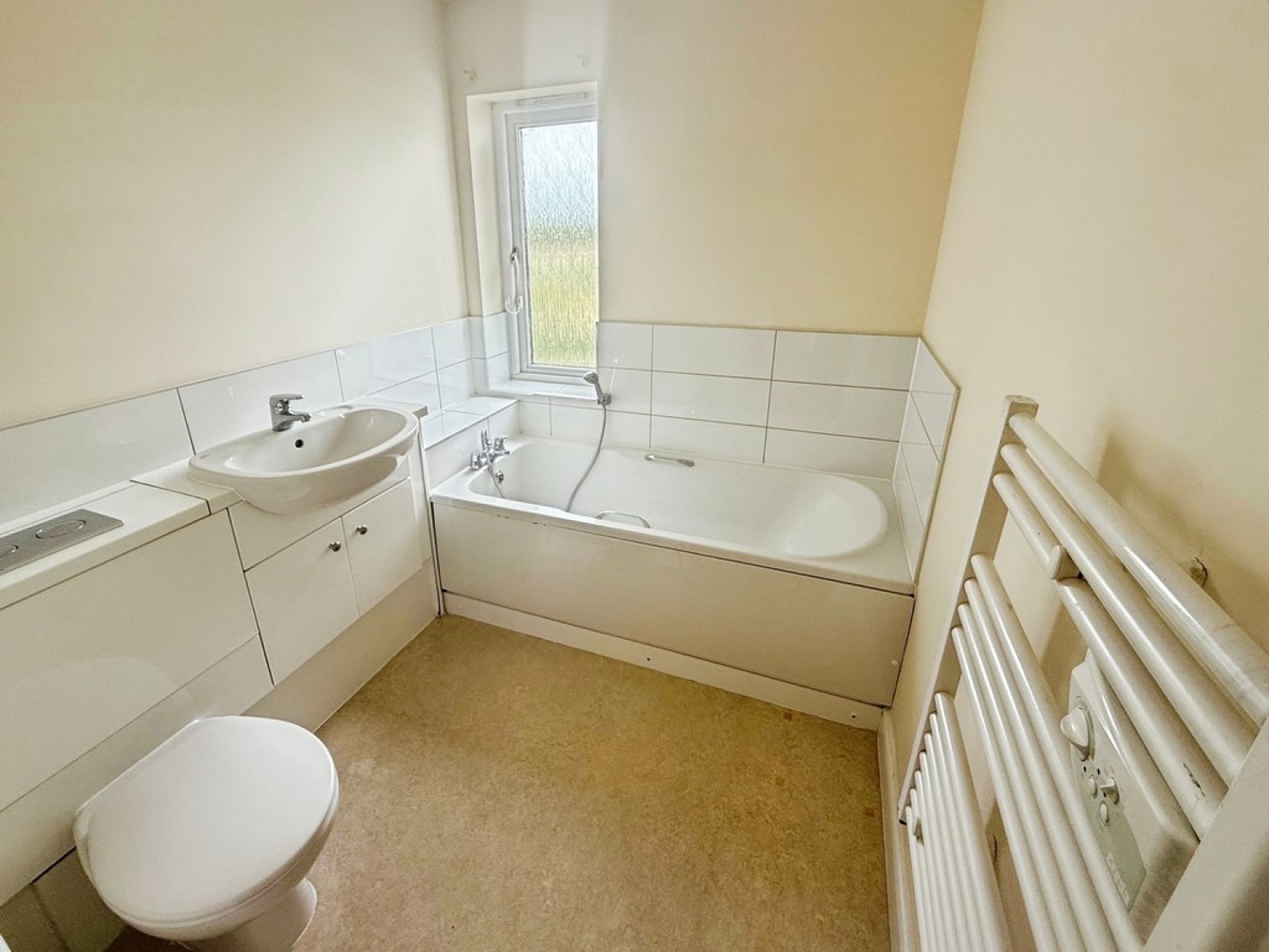 2 bedroom Flat for Letting Old Watling Street, Canterbury