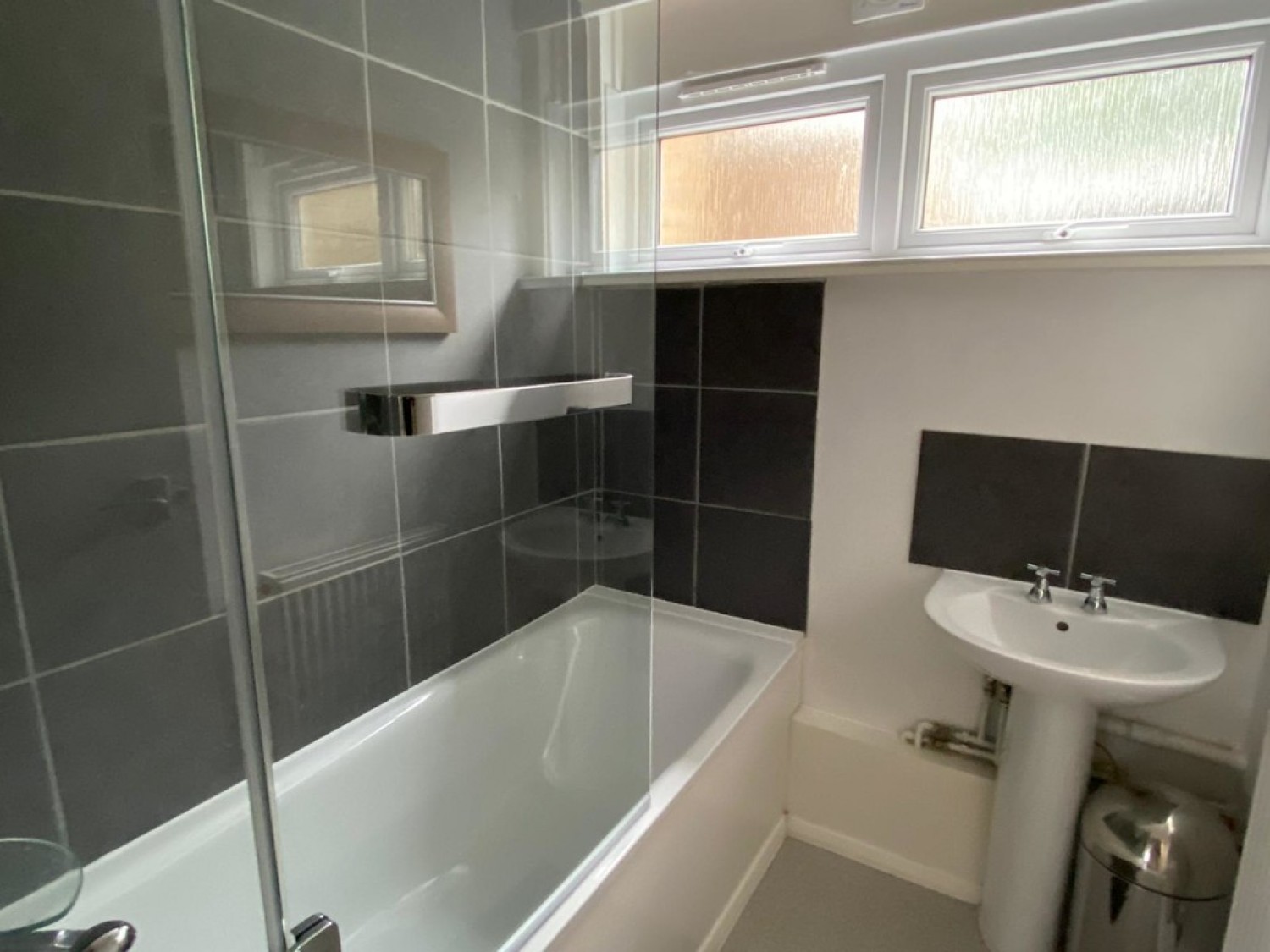 3 bedroom Flat for Letting Downs Road, Canterbury