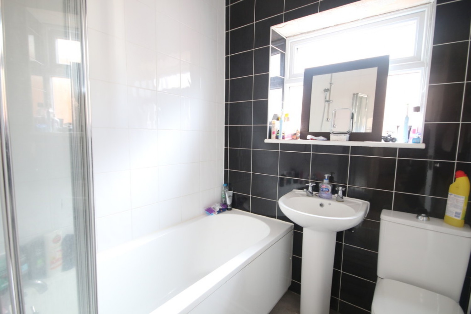 2 bedroom Flat in Nunnery Fields, Canterbury, Kent