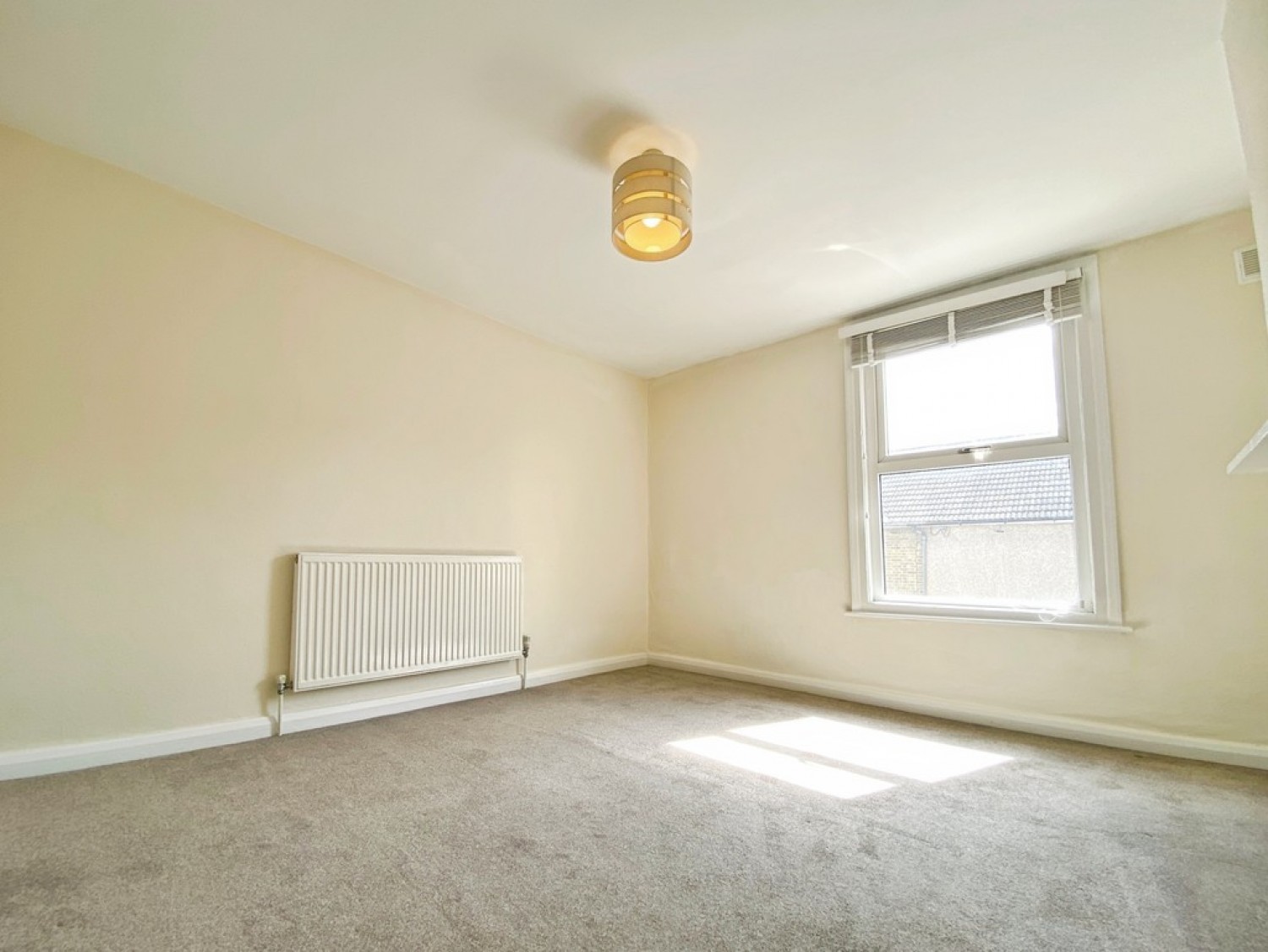 2 bedroom House for Letting St Johns Road, Faversham