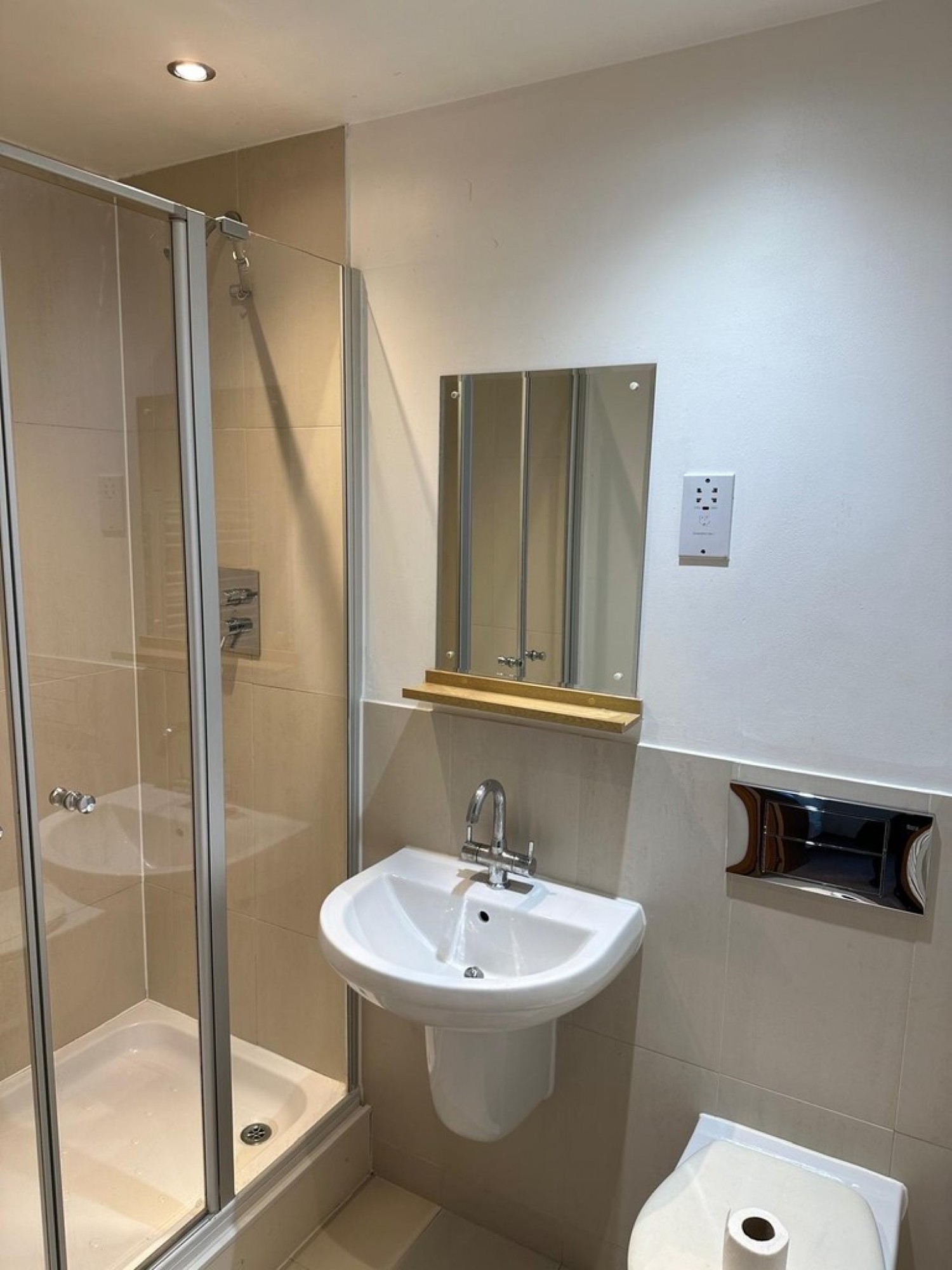 2 bedroom Flat in Ripple Court, Canterbury