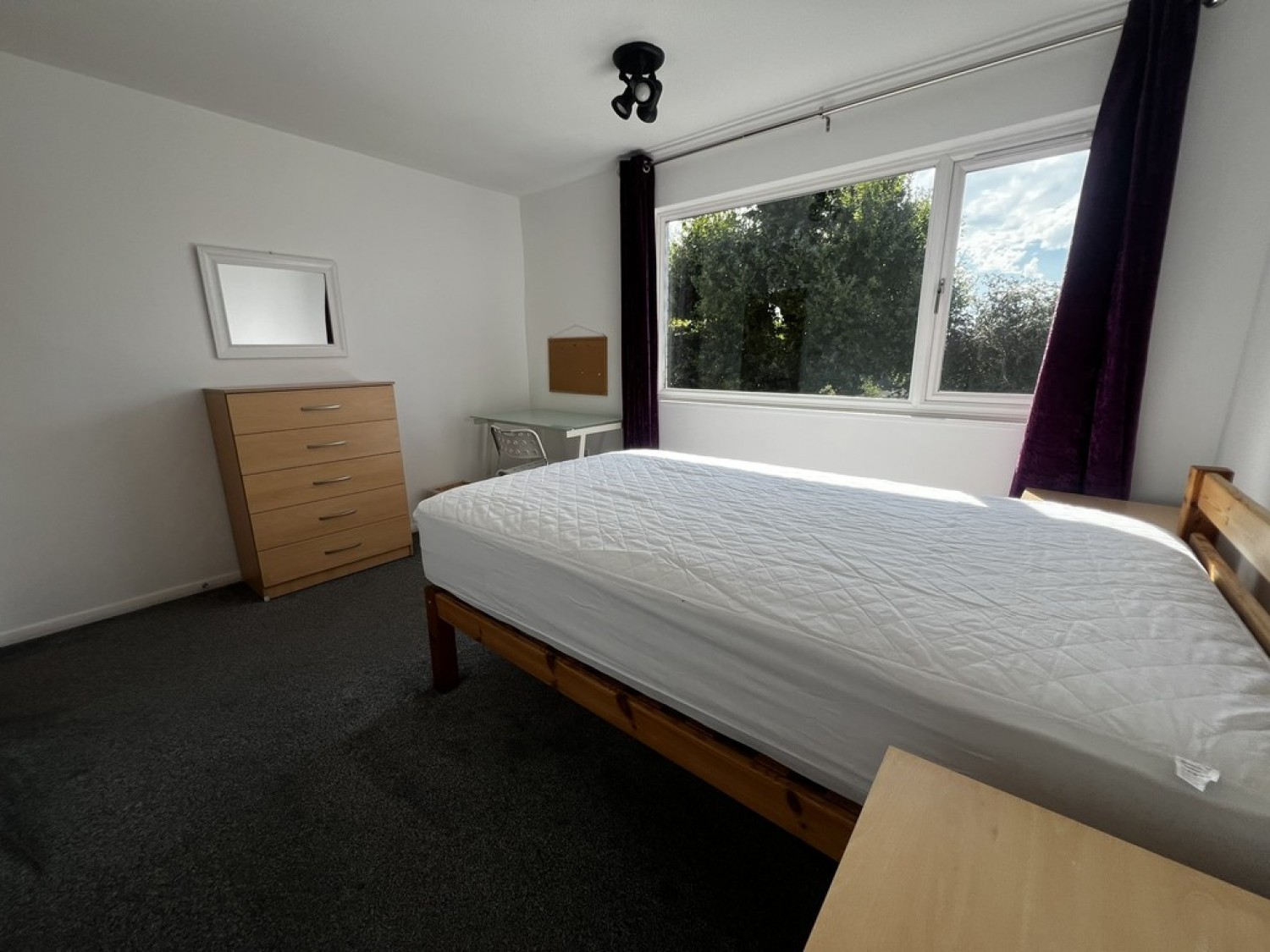 Hovenden Close