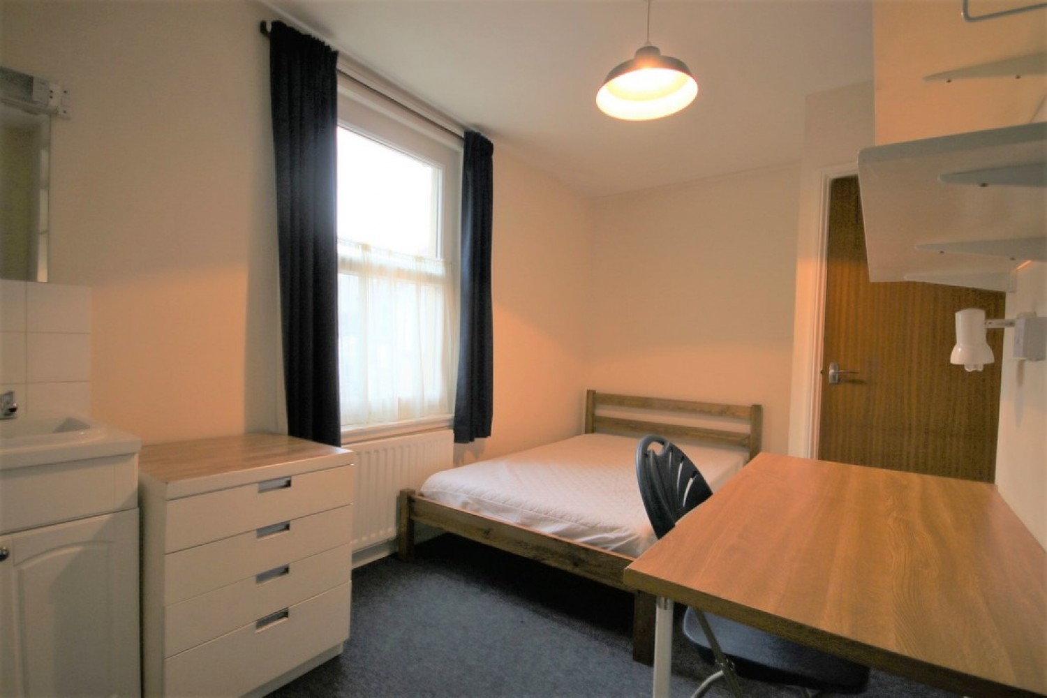 4 bedroom House for Letting Gordon Road, Canterbury