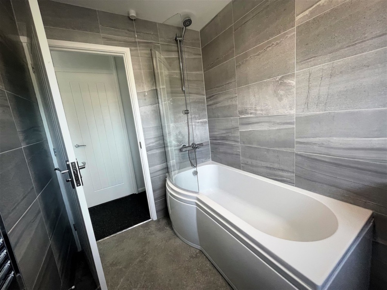 4 bedroom House for Letting Downs Road, Canterbury