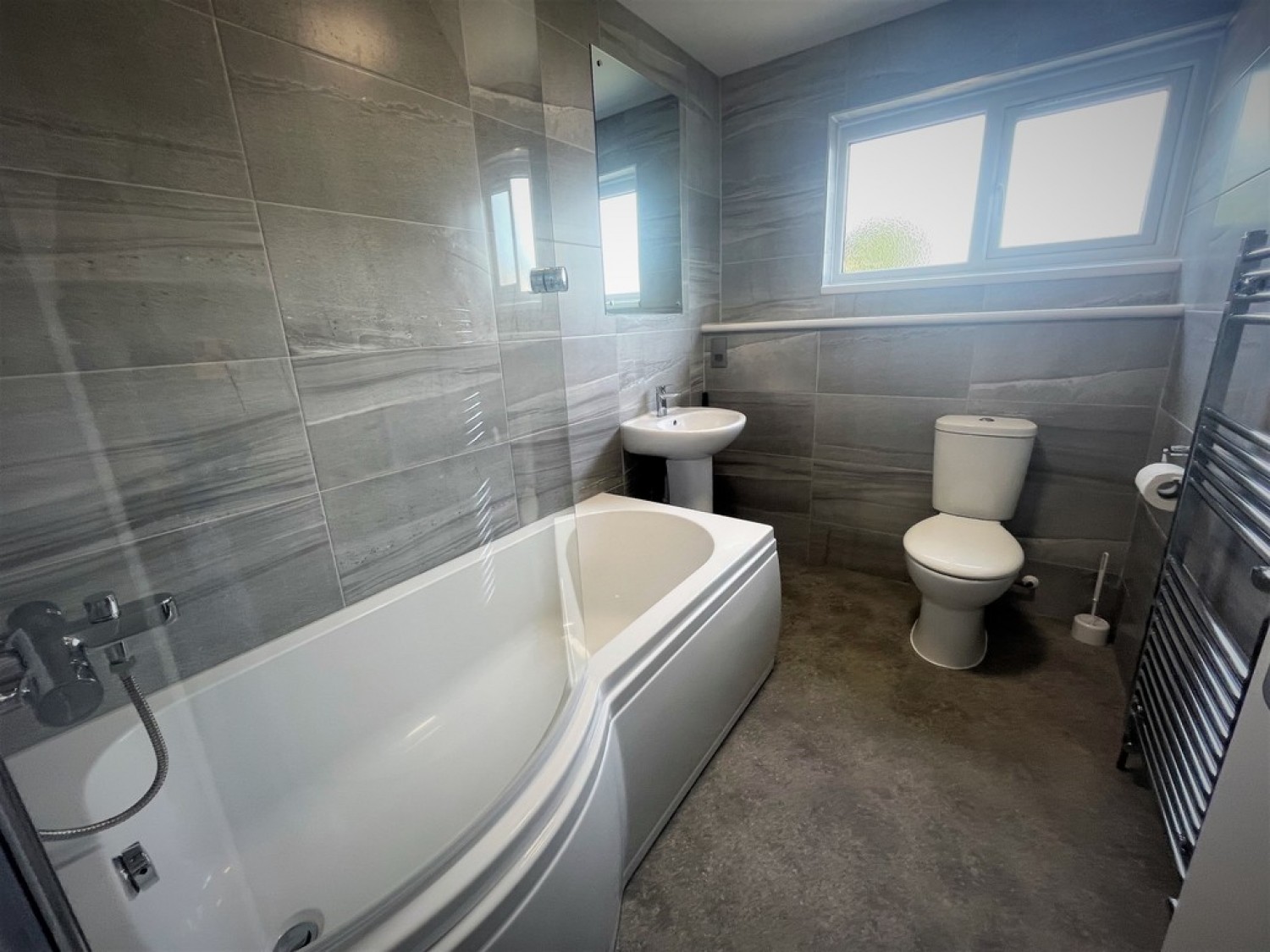 4 bedroom House for Letting Downs Road, Canterbury