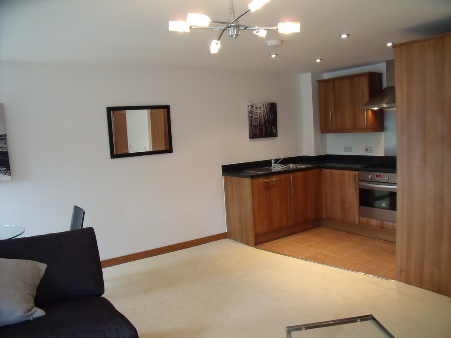 Weir Court, Canterbury