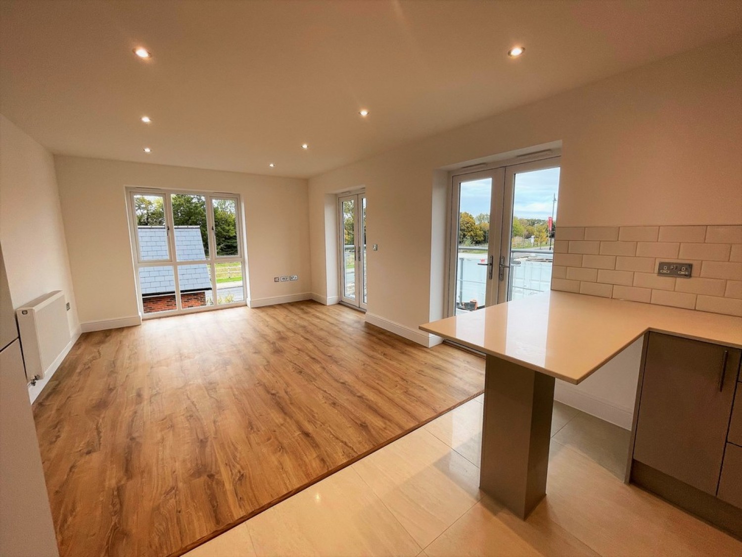 Elizabeth Court, Steel Close