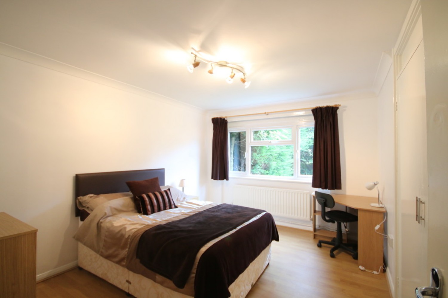 Downs Road, Canterbury