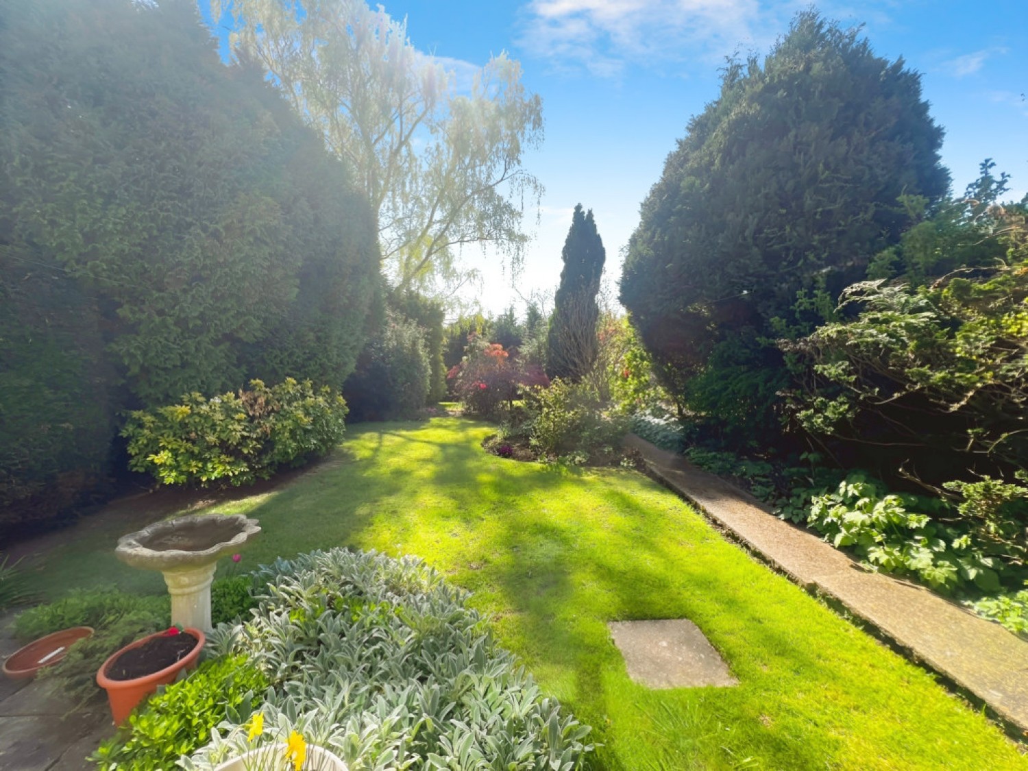 Hillview Road, Canterbury