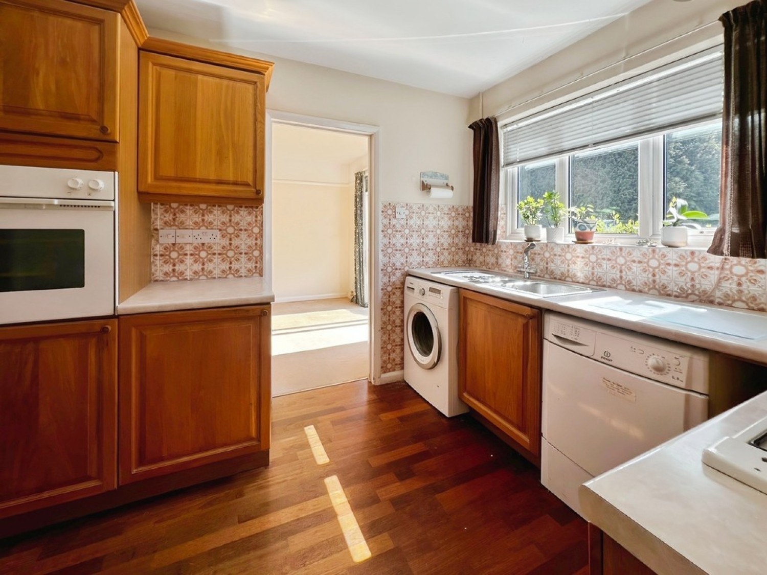 Hillview Road, Canterbury
