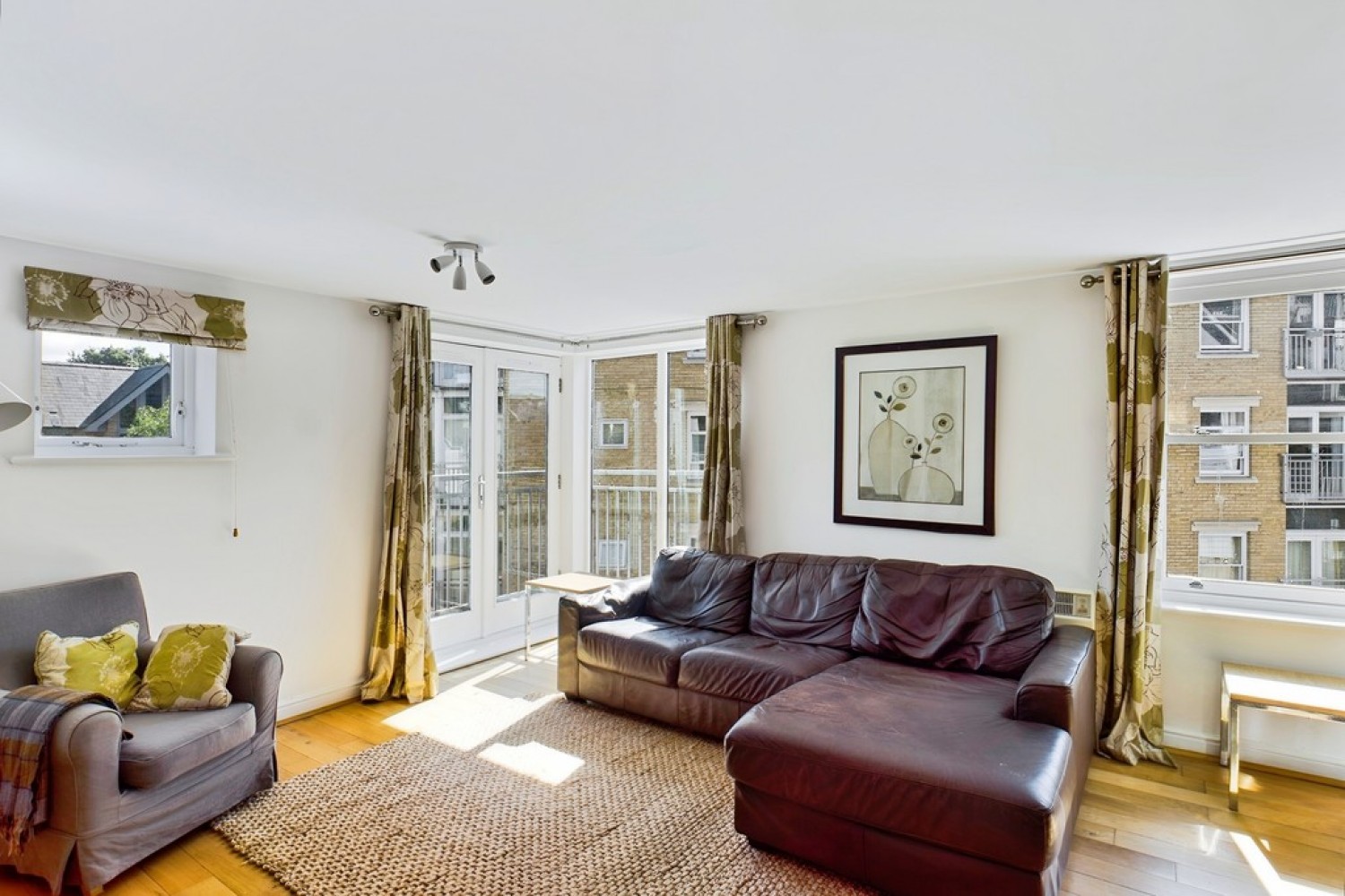 3 bedroom Flat for Letting Bingley Court, Canterbury