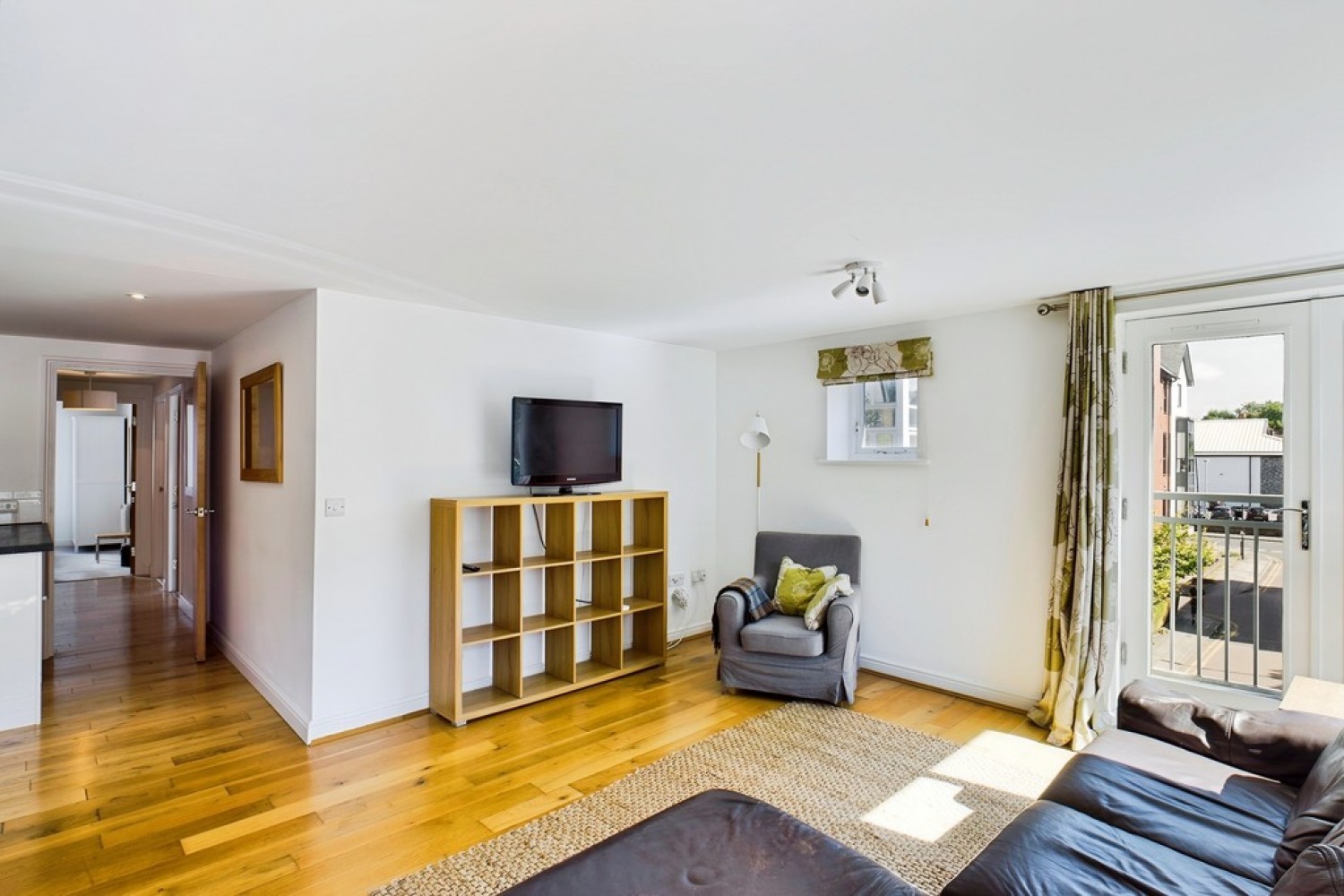 3 bedroom Flat for Letting Bingley Court, Canterbury