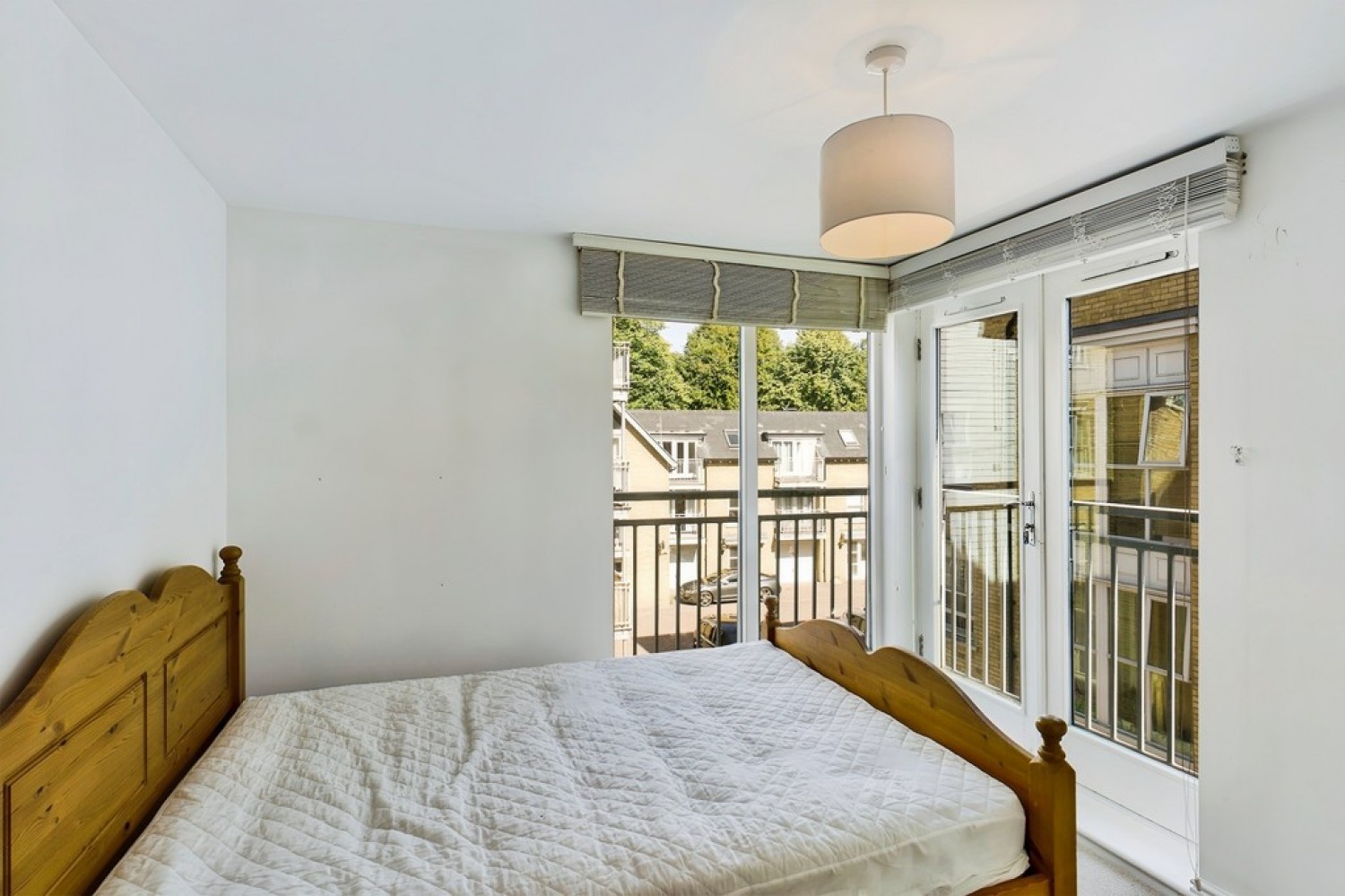 3 bedroom Flat for Letting Bingley Court, Canterbury