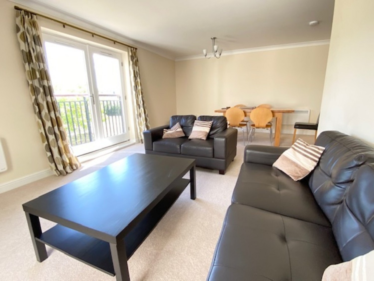 3 bedroom Flat in Old Watling Street, Canterbury