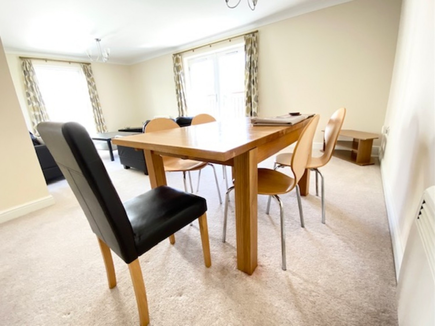 3 bedroom Flat in Old Watling Street, Canterbury