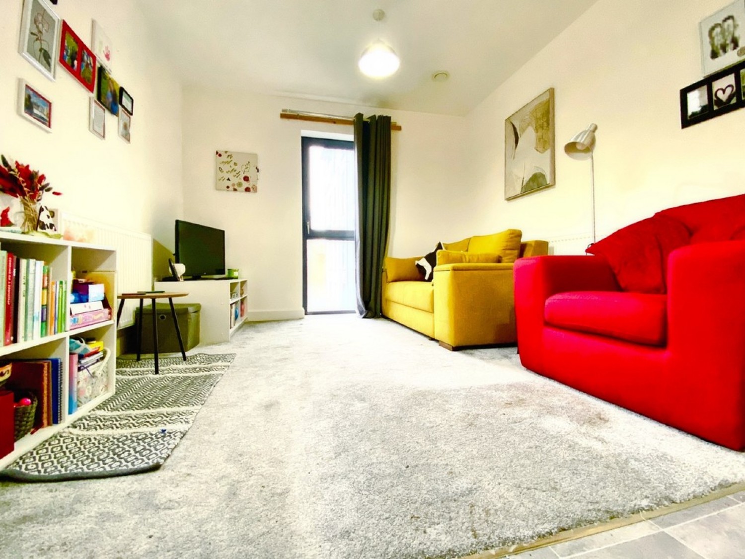 2 bedroom Flat in Chantry Place, Canterbury