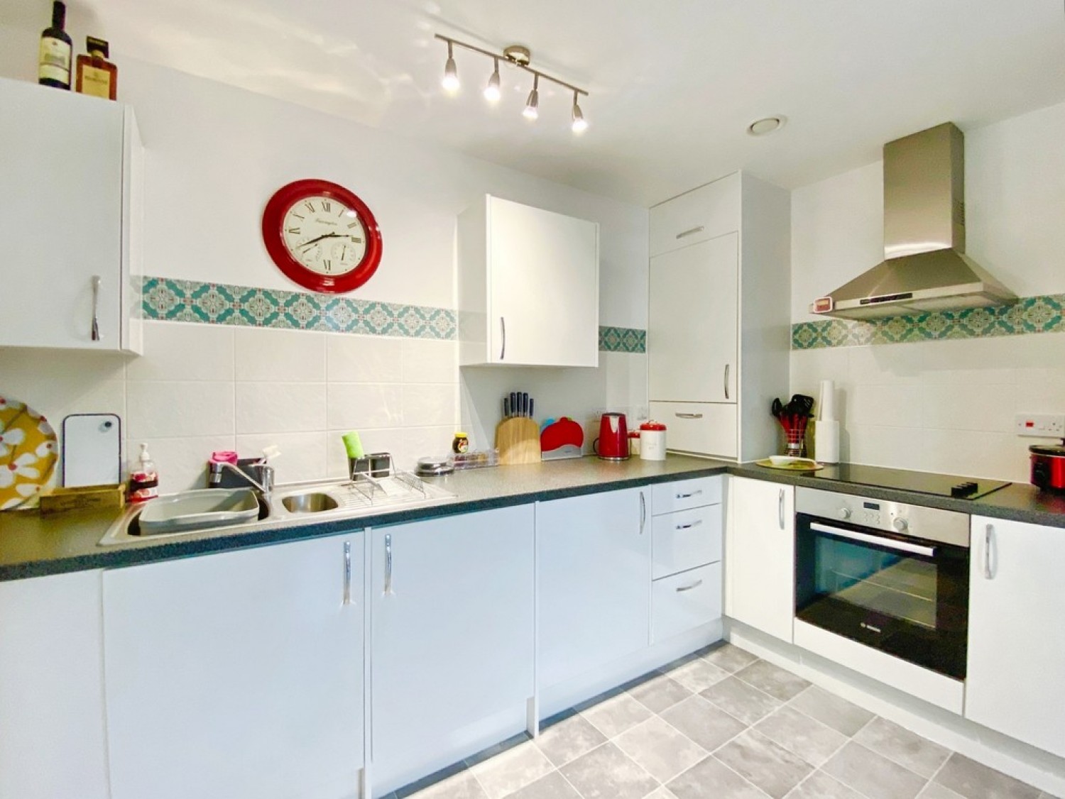 2 bedroom Flat in Chantry Place, Canterbury