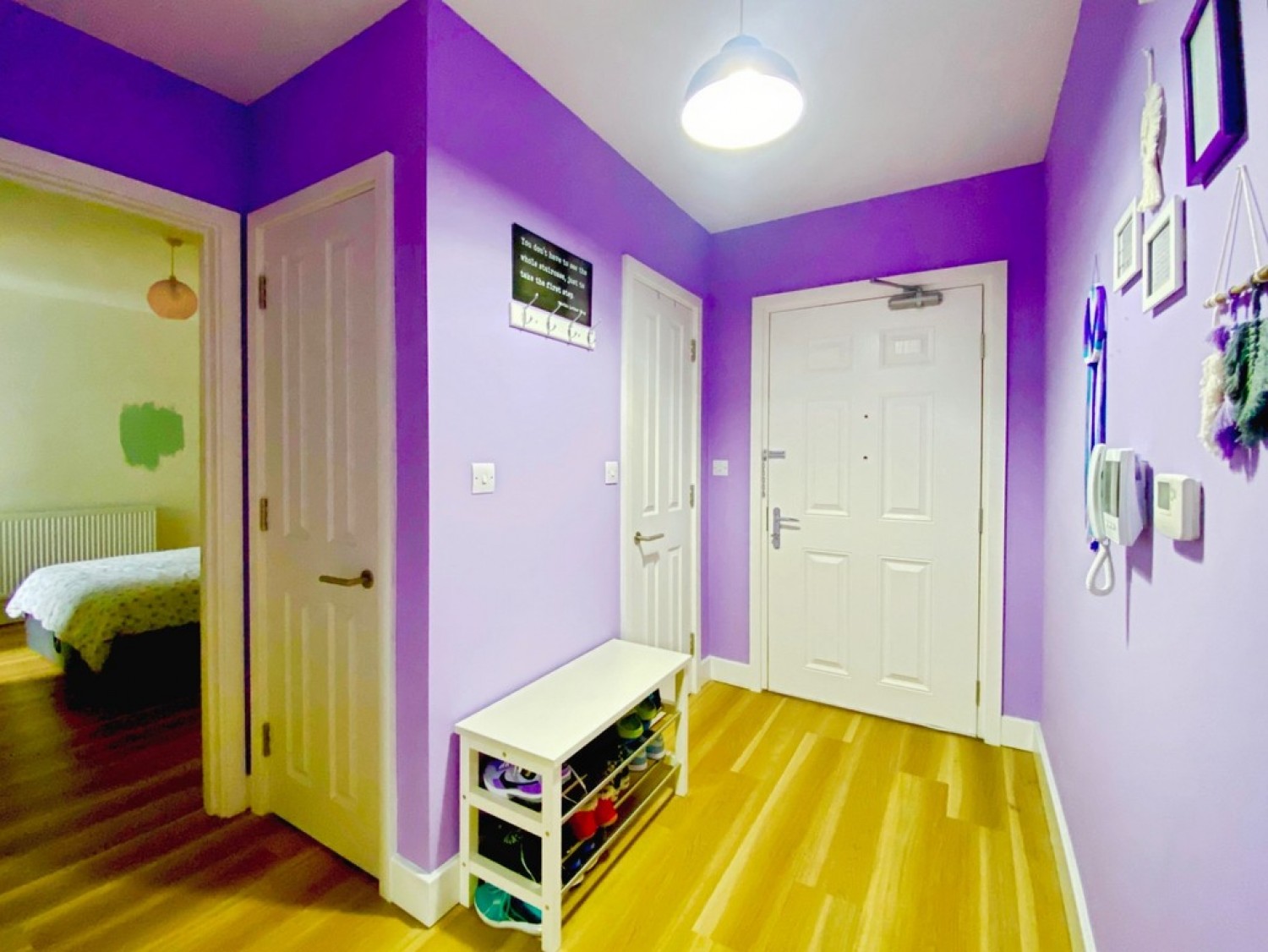 2 bedroom Flat in Chantry Place, Canterbury