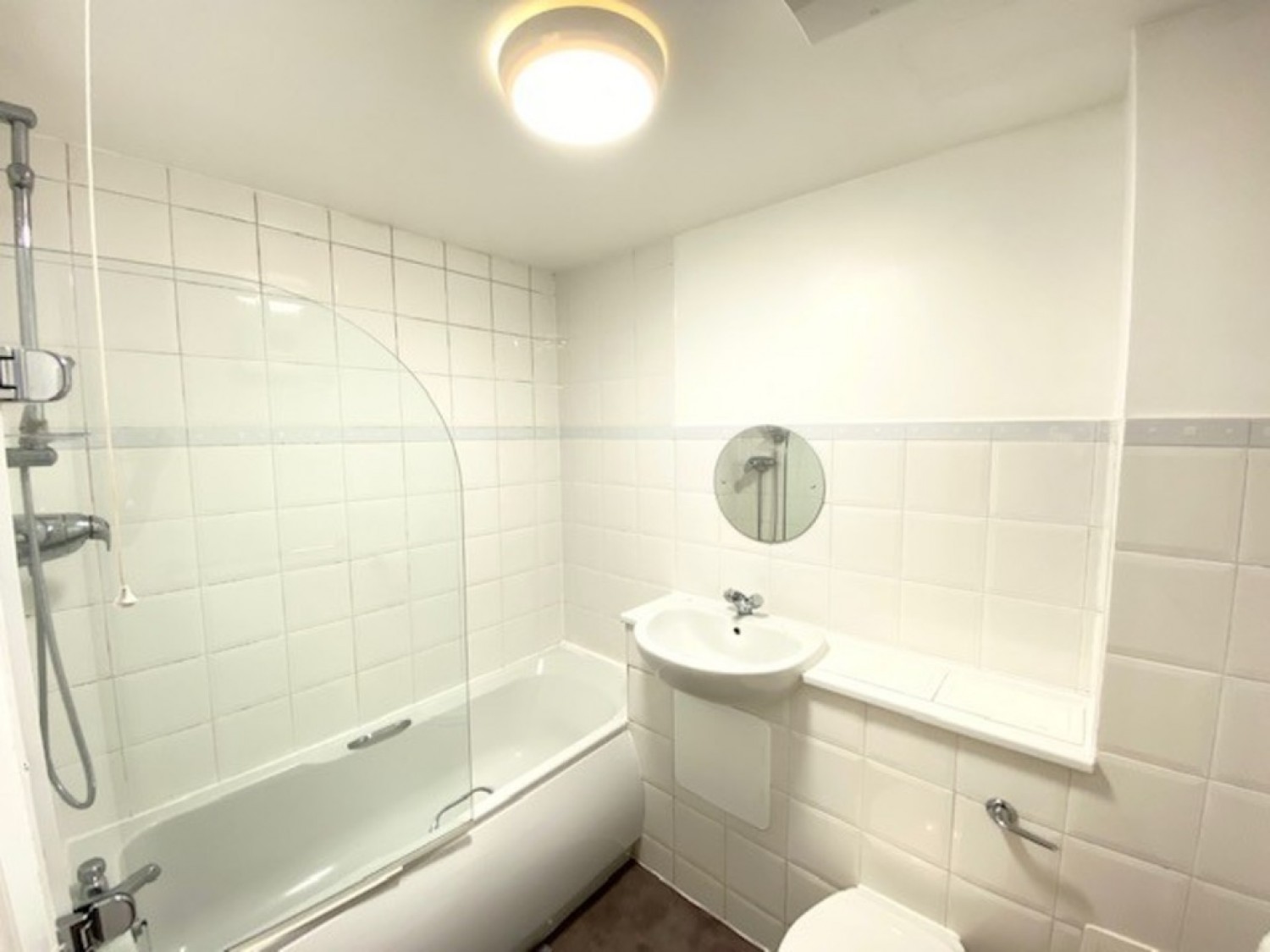 3 bedroom Flat for Sale Bingley Court, Canterbury