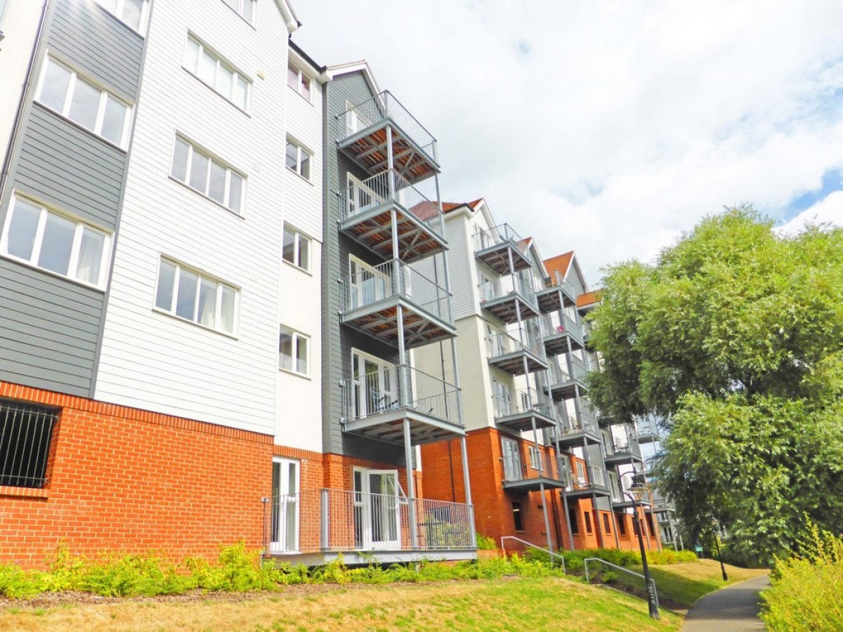 Westwood Drive, Canterbury