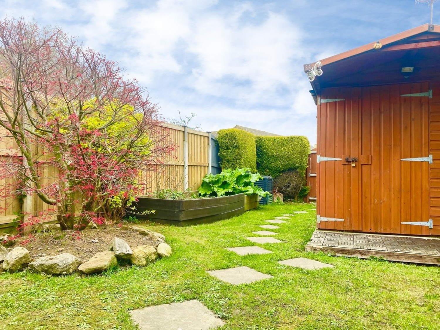 2 bedroom House for Sale Aylesham, Nr Canterbury