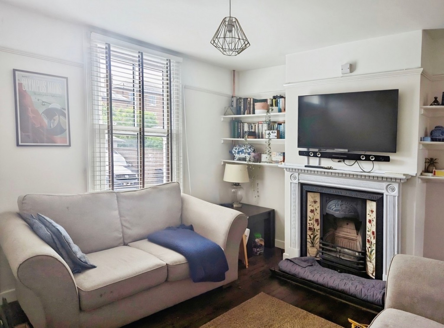 2 bedroom House for Sale Cossington Road, Canterbury