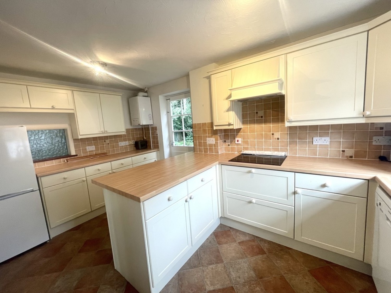 4 bedroom House for Sale Rochester Avenue, Canterbury