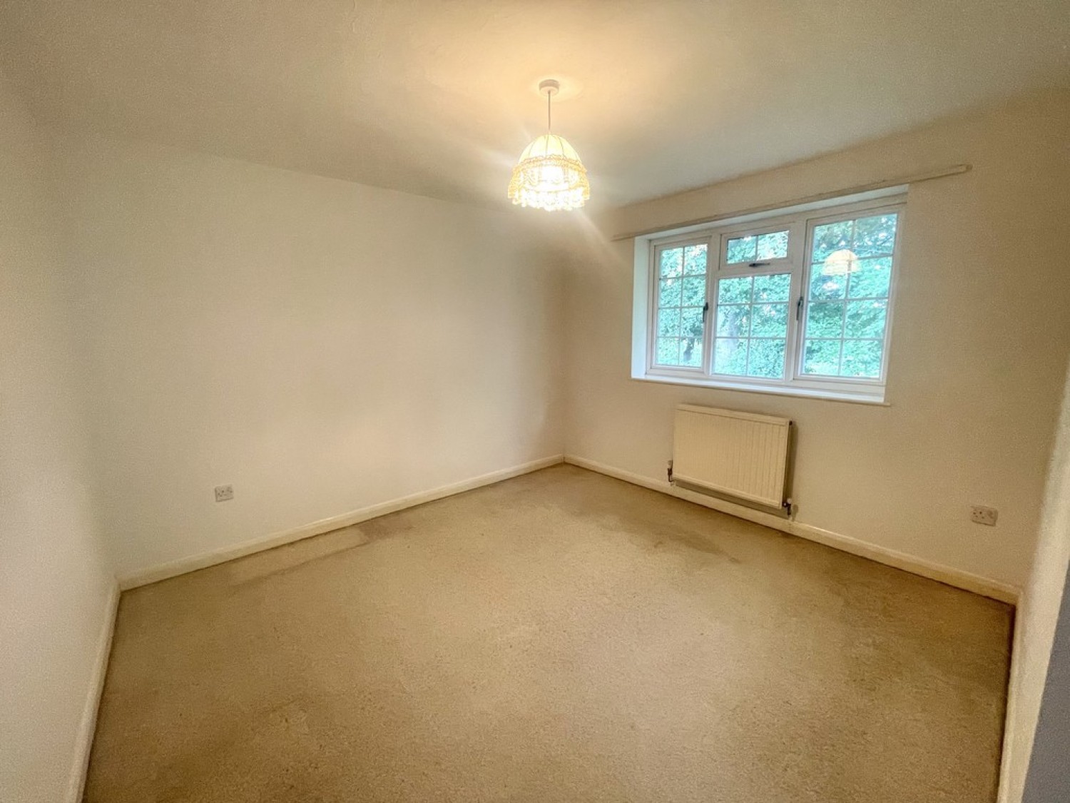 4 bedroom House for Sale Rochester Avenue, Canterbury