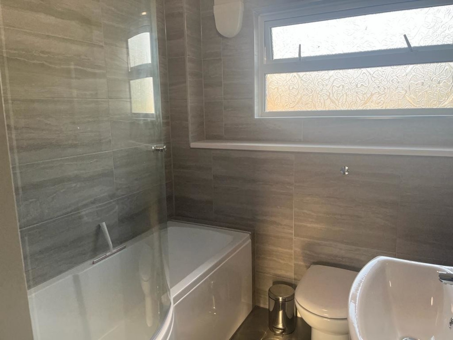 3 bedroom House for Letting The Close, Downs Road, Canterbury