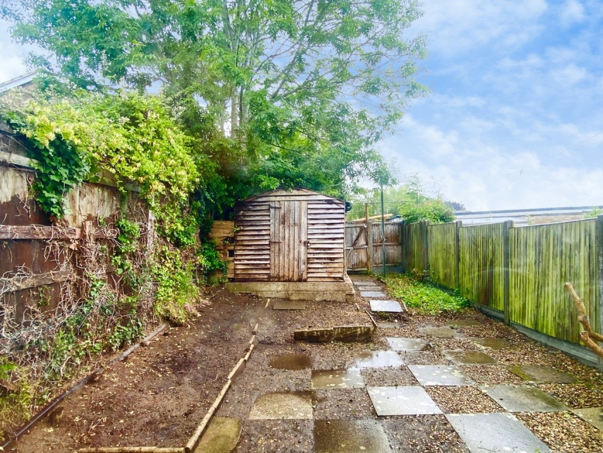 Sundridge Close, Canterbury