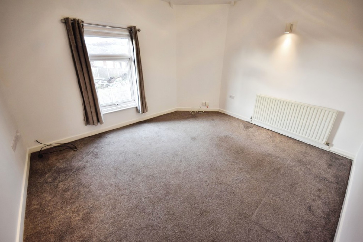 1 bedroom Flat for Letting Mount Street, Northwood