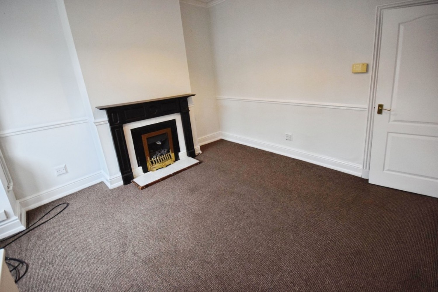 2 bedroom House in King William Street, Tunstall