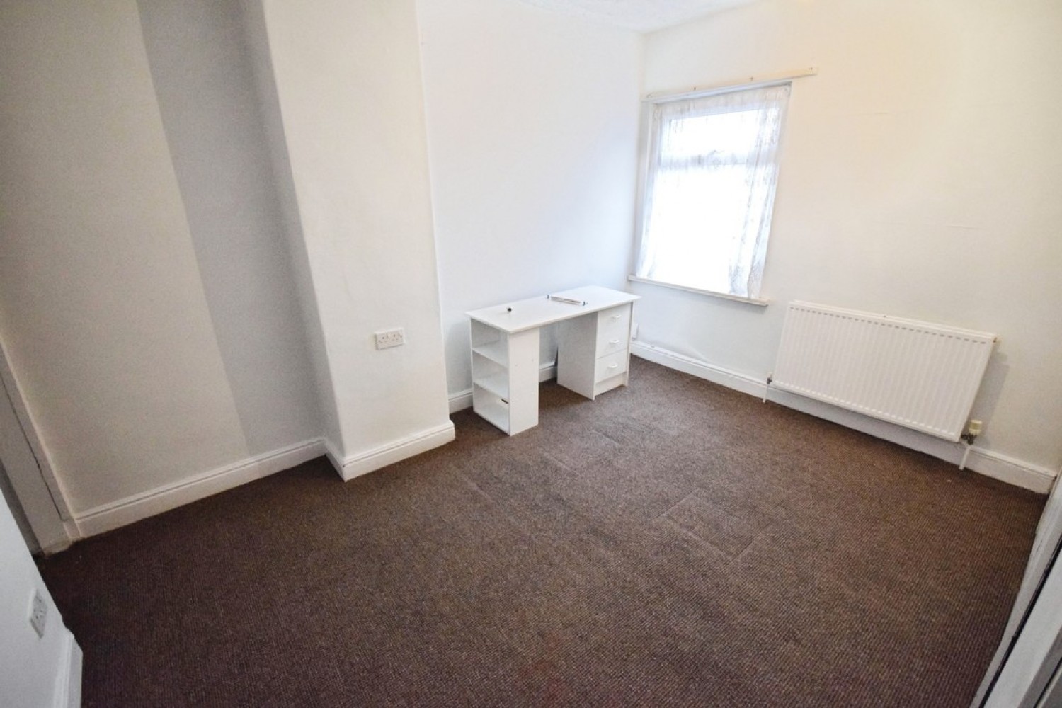 2 bedroom House in King William Street, Tunstall