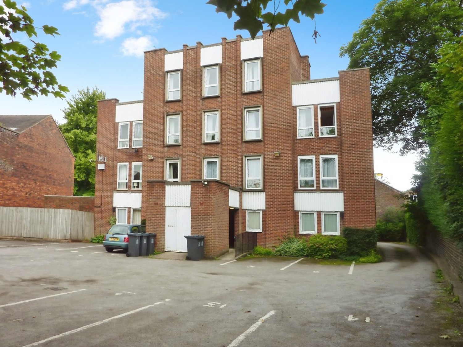 Northcote Court, Newcastle