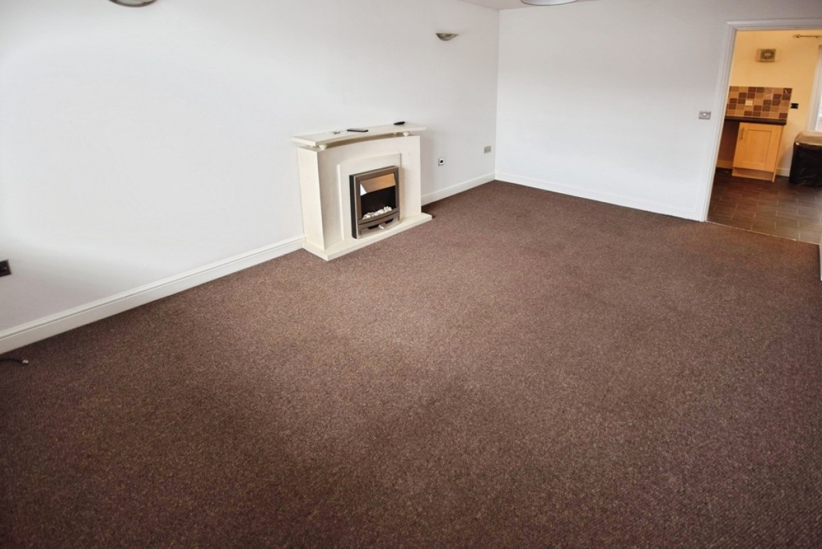 Harleigh Grove, Longton