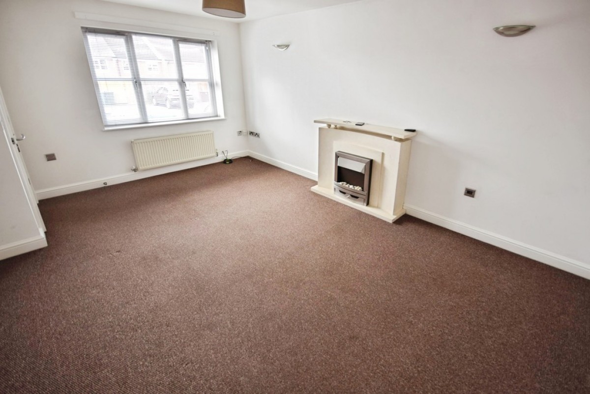 Harleigh Grove, Longton