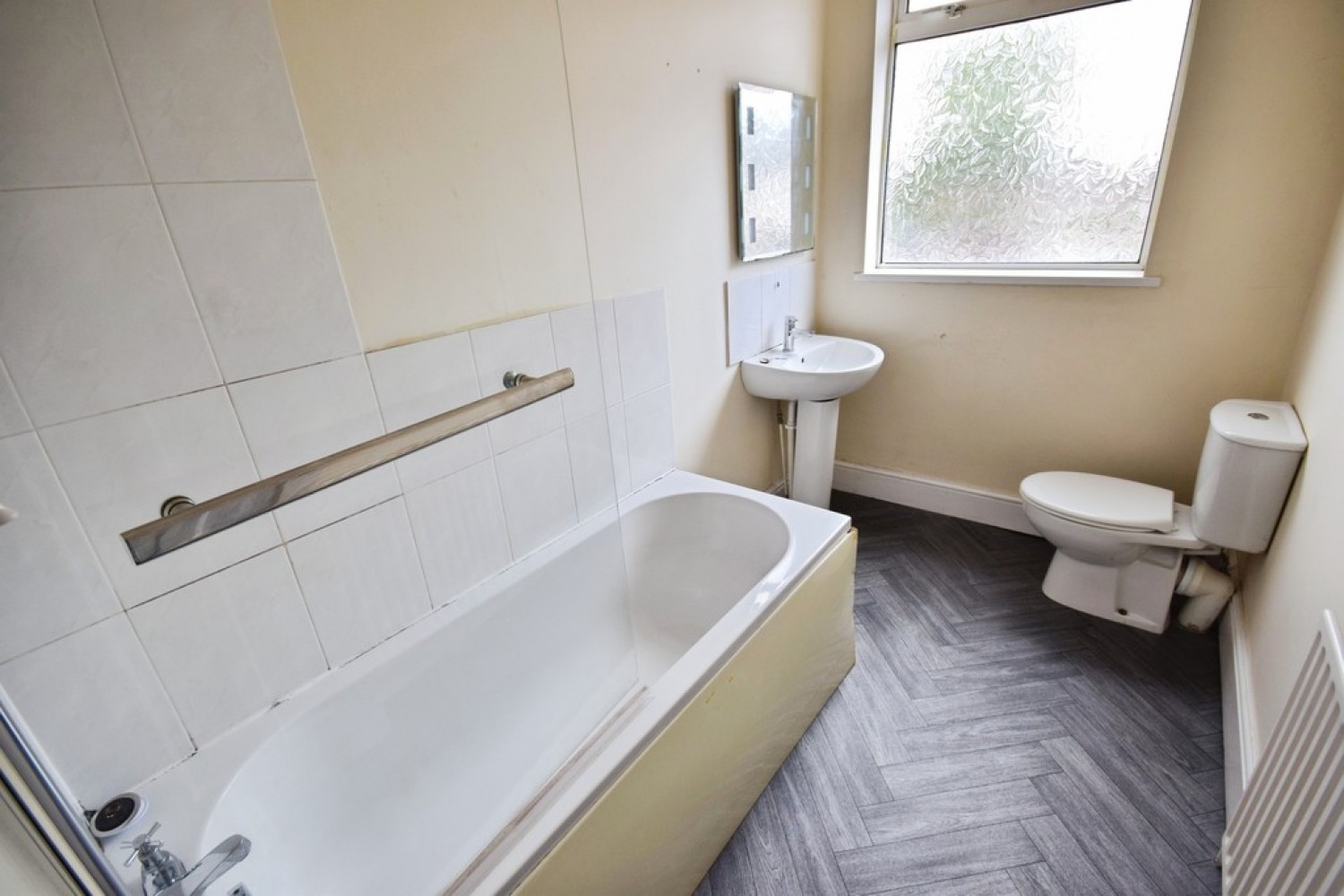1 bedroom Flat for Letting Leonard Street, Burslem