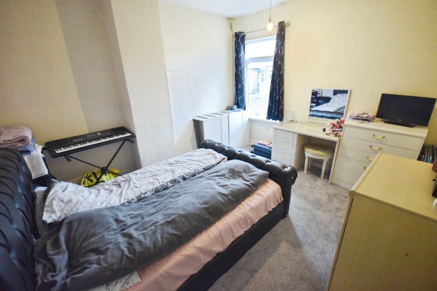 2 bedroom House for Letting Dartmouth Street, Burslem