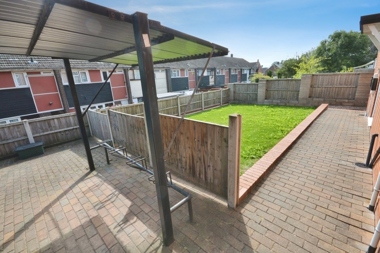 1 bedroom Flat for Letting Stone Road, Trent Vale