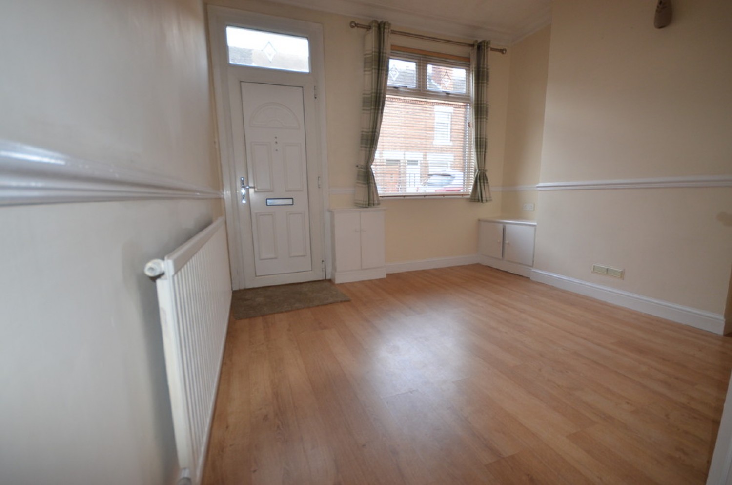 2 bedroom House for Letting Alma Street, Fenton