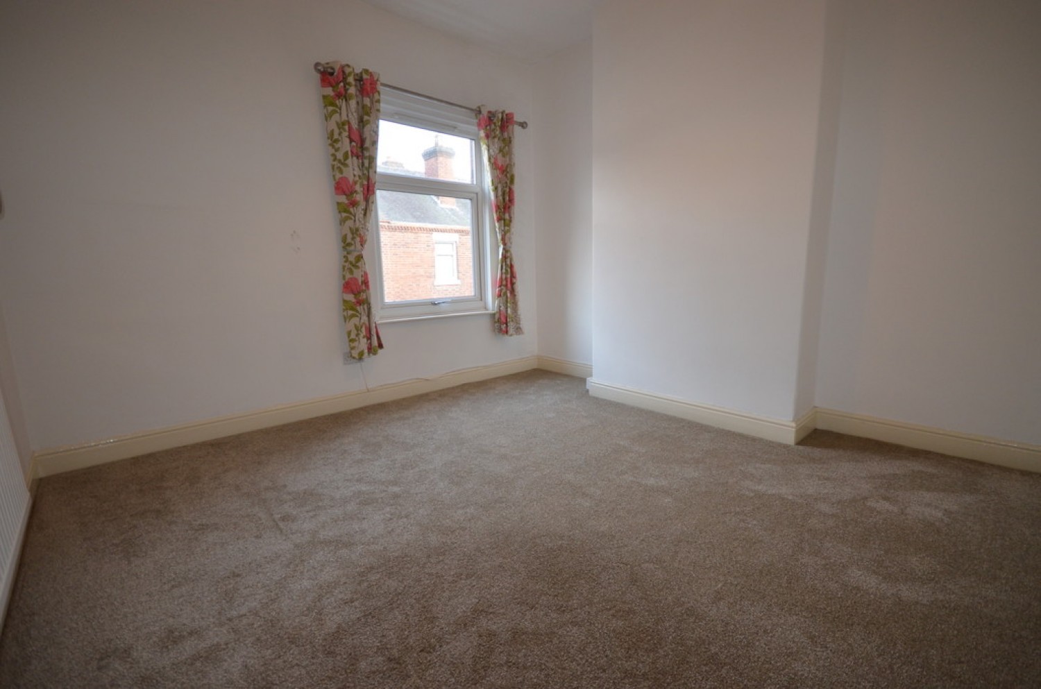 2 bedroom House for Letting Alma Street, Fenton