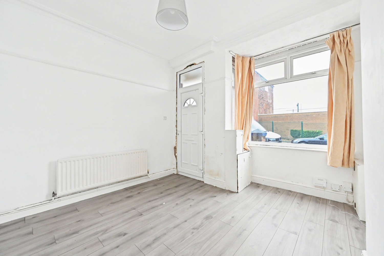 2 bedroom House for Sale Pinnox Street, Tunstall