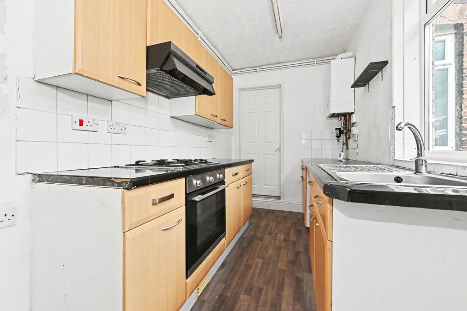 2 bedroom House for Sale Pinnox Street, Tunstall