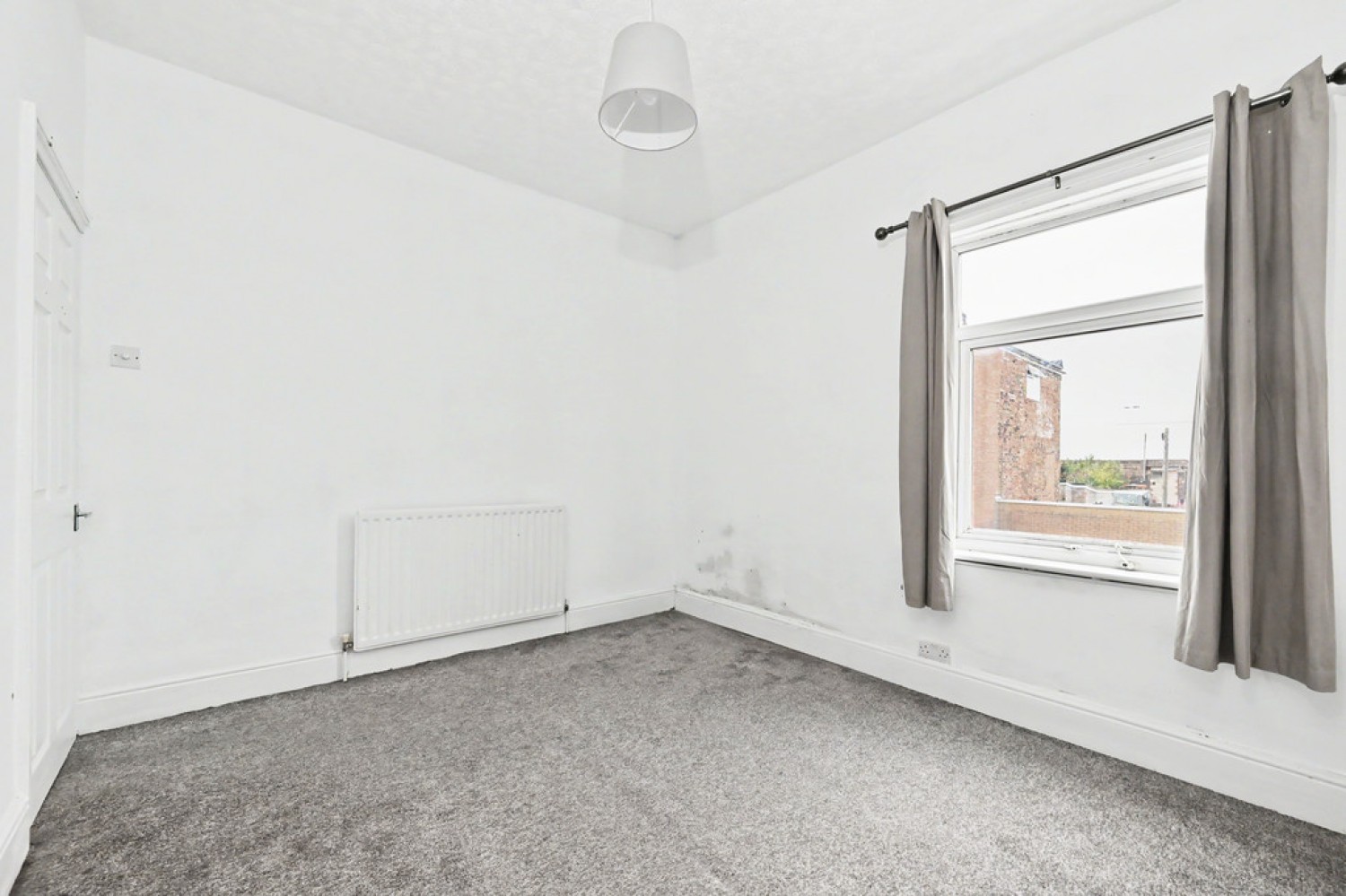 2 bedroom House for Sale Pinnox Street, Tunstall
