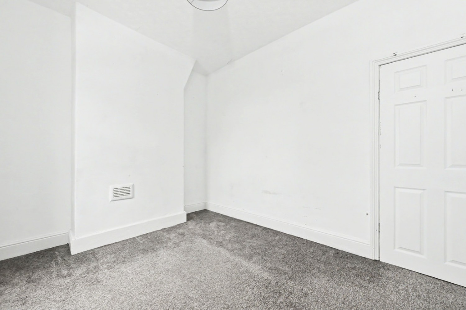 2 bedroom House for Sale Pinnox Street, Tunstall