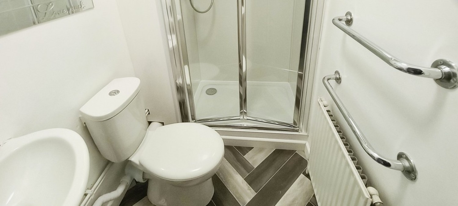 2 bedroom Flat for Letting Hughes Avenue Newcastle