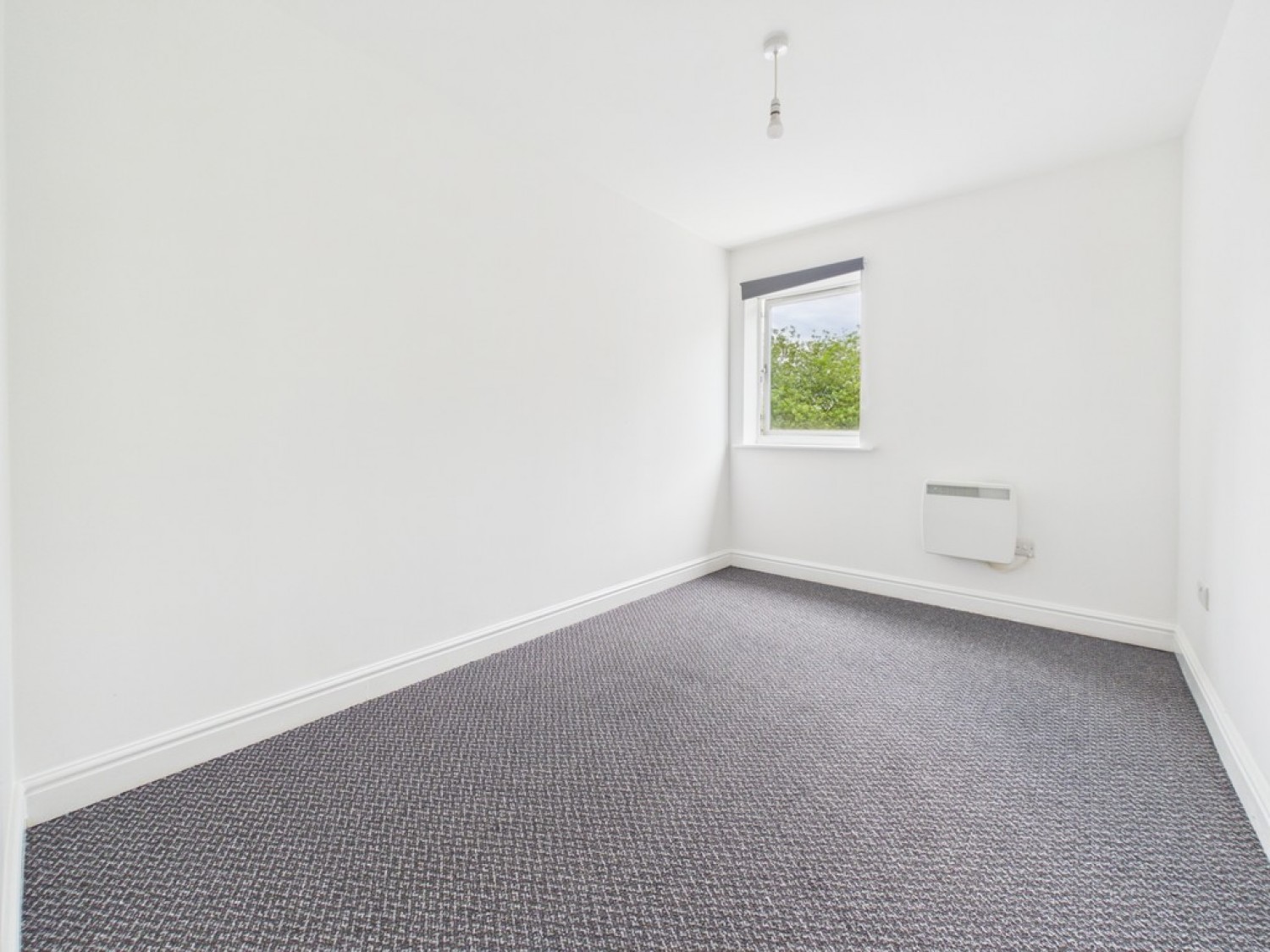 2 bedroom Flat for Letting Linley House, Bellerton Lane