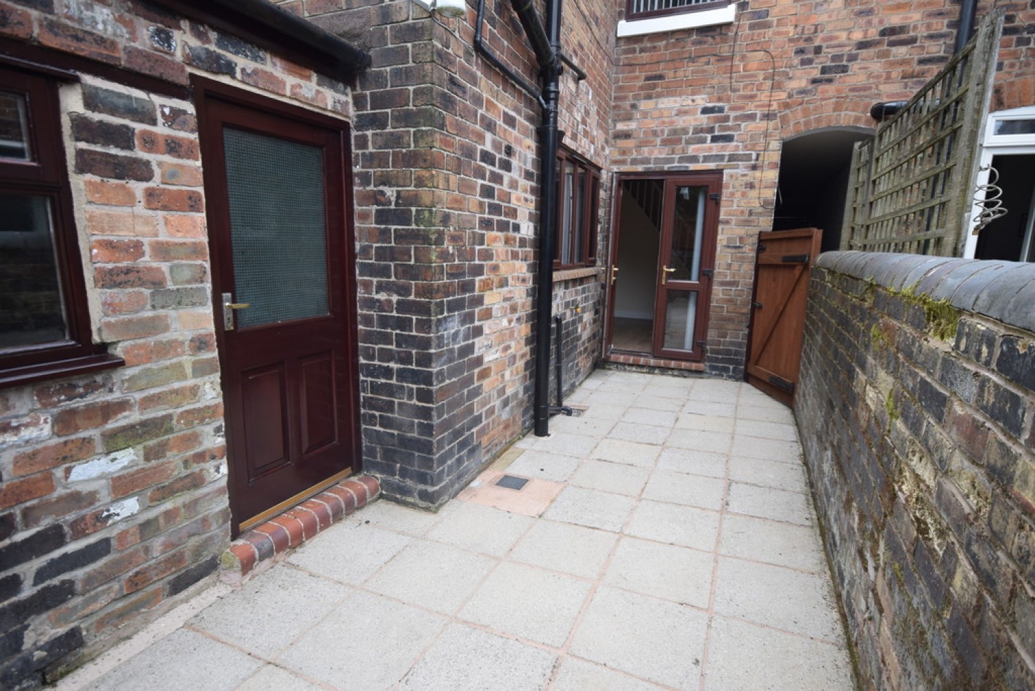 2 bedroom House for Letting Shelburne Street West End Stoke-on-Trent
